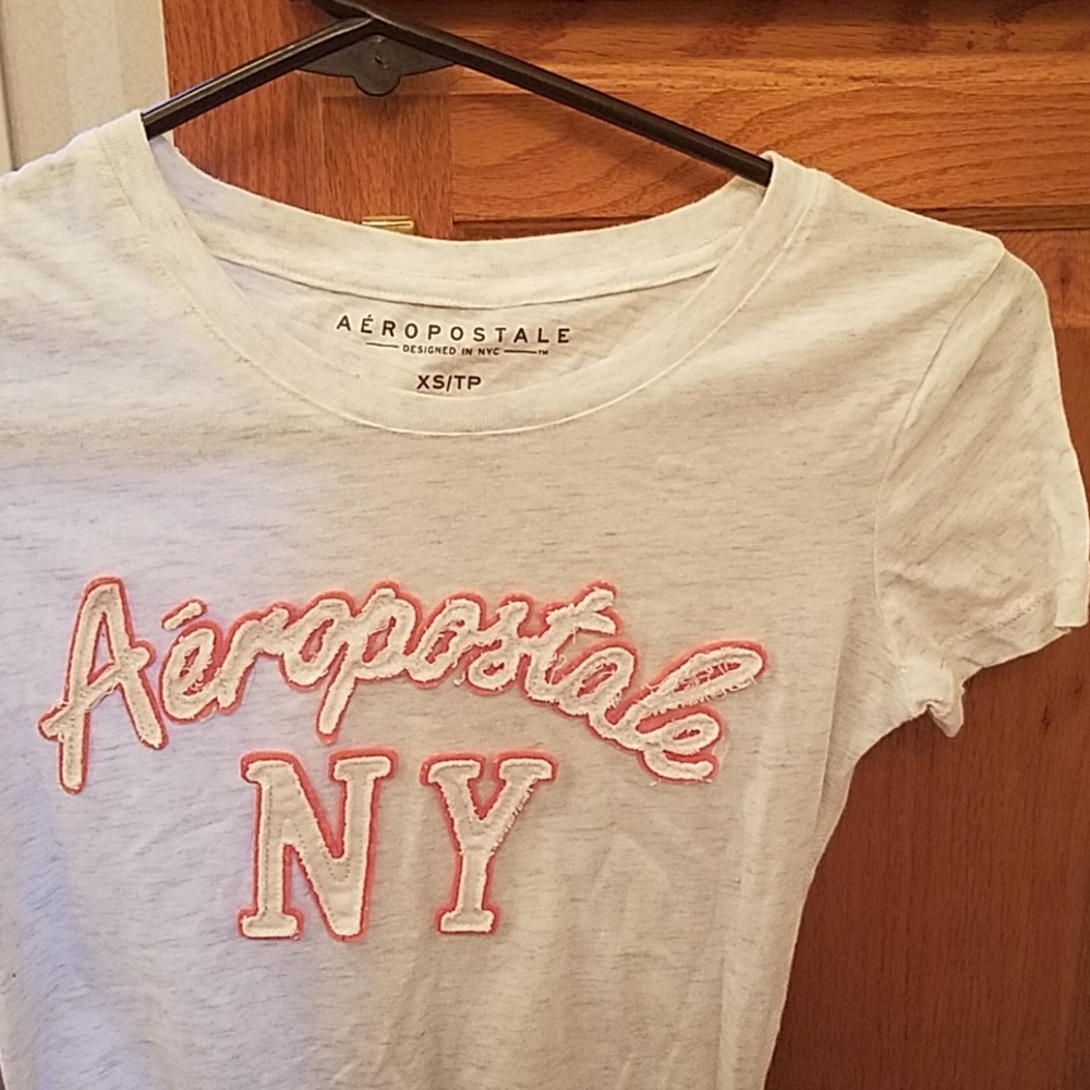 Aeropostale tee